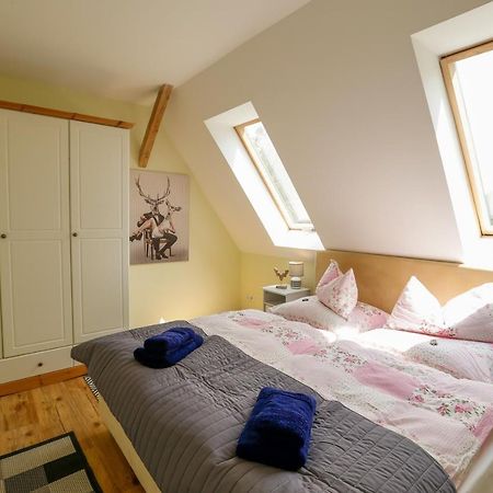 Iseroase House Deluxe Победна Экстерьер фото