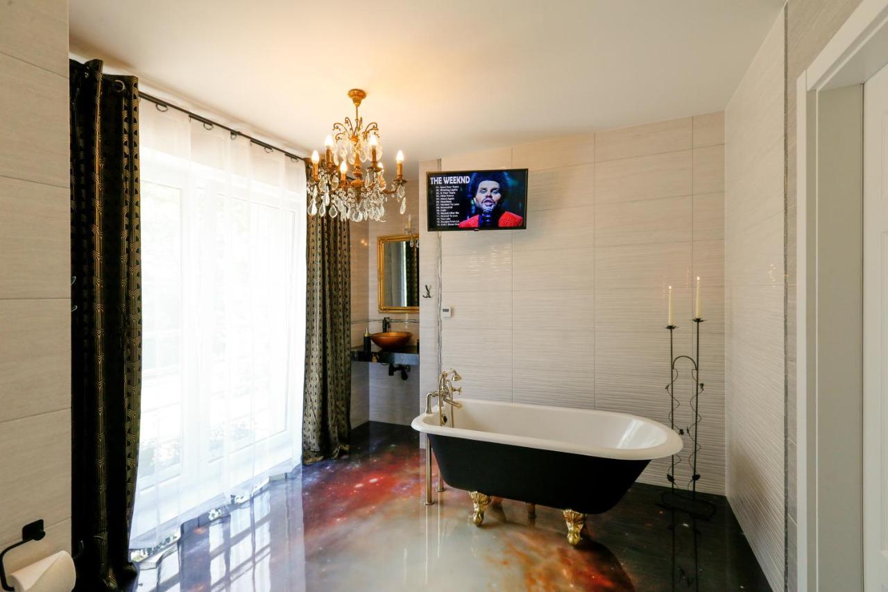 Iseroase House Deluxe Победна Экстерьер фото